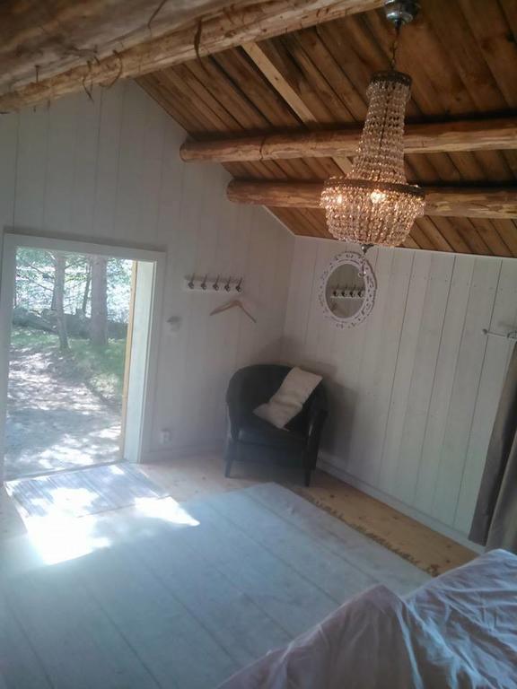 Oesjoenaes Hotell Tived Eksteriør bilde